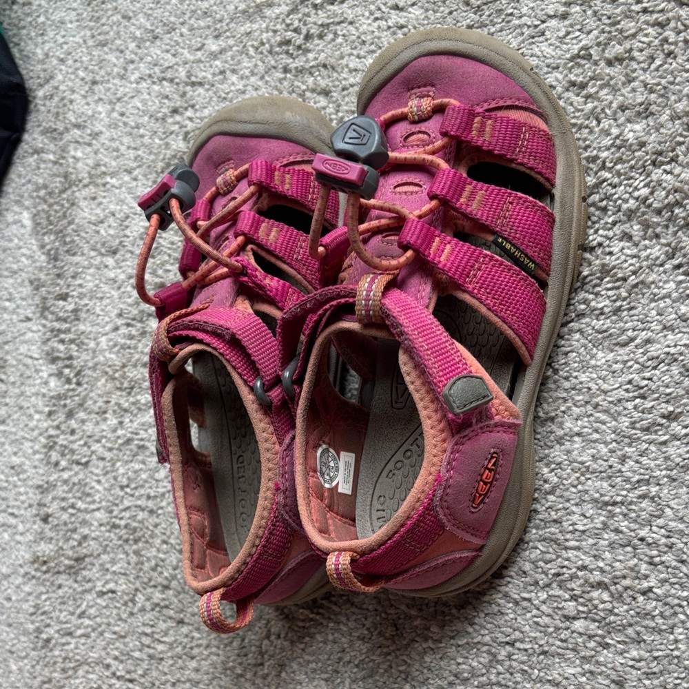 Keen Kids' Fuchsia and Coral Sandals